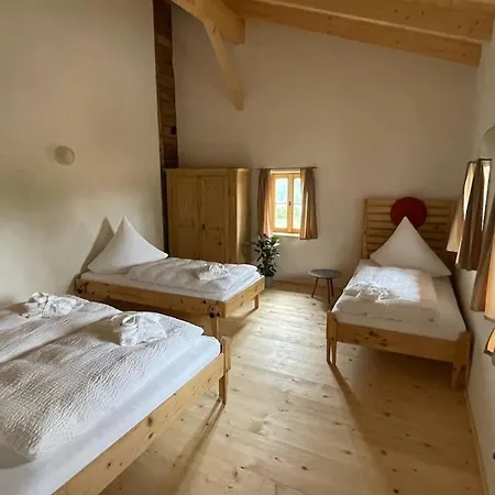 4br Cozy House In דראכזלשריד