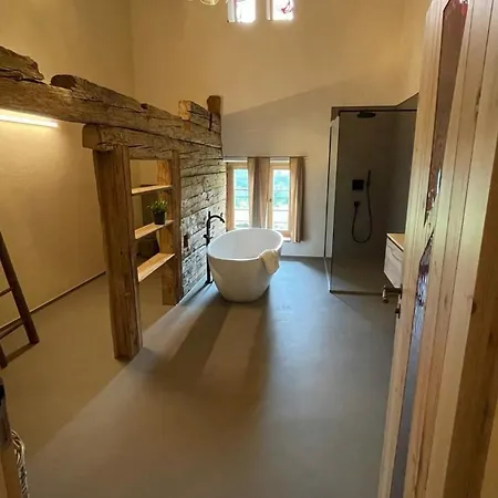 4br Cozy House In וילה